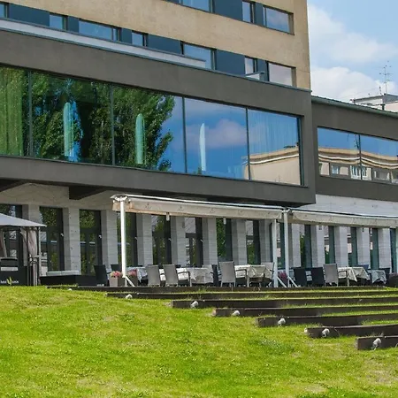 Yasmin Hotel